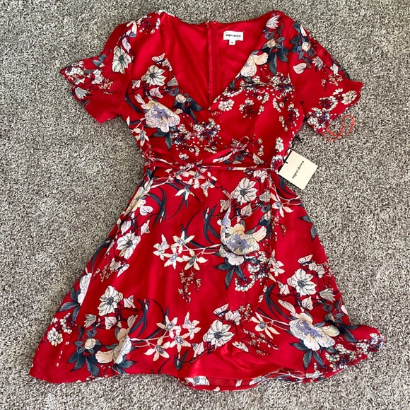 superdown Floral Dress - Picture 1 of 4